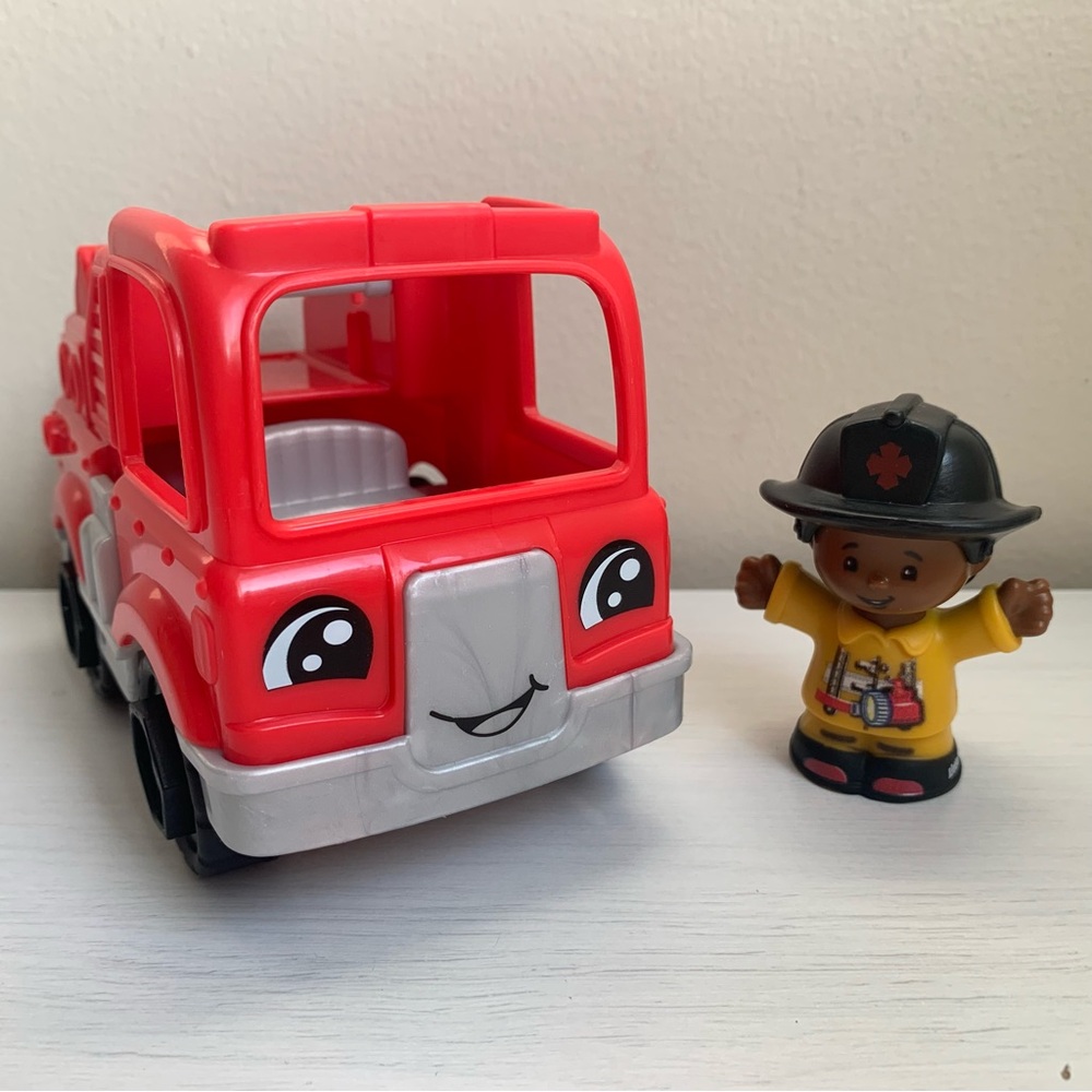 Fisher-Price Little People Fire Truck and Firefighter Set